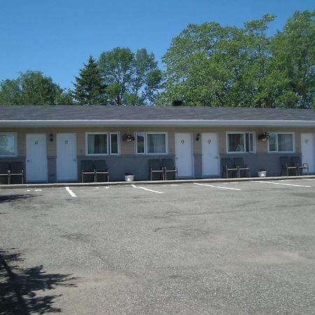 Motel Chevalierケベックシティ エクステリア 写真