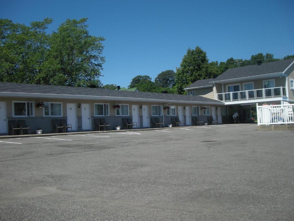 Motel Chevalierケベックシティ エクステリア 写真